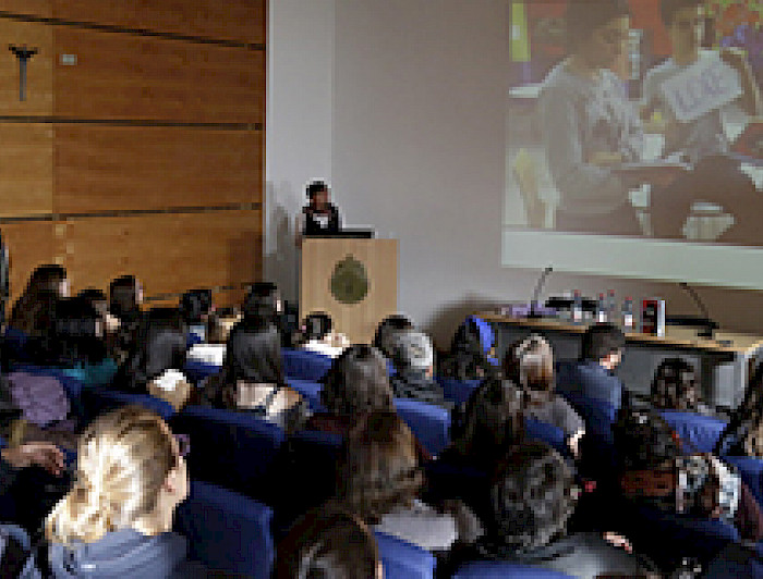 imagen correspondiente a la noticia: "Facultad de Educación celebró el día internacional del libro"