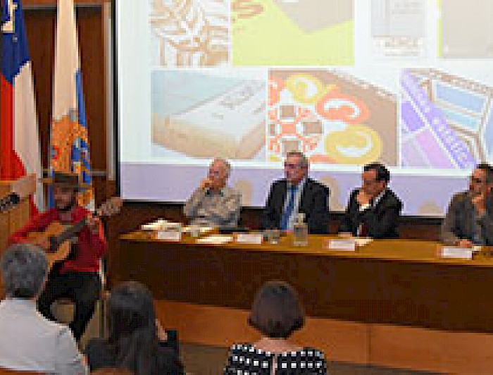 imagen correspondiente a la noticia: "Revista Aisthesis cumplió 50 años de trayectoria"