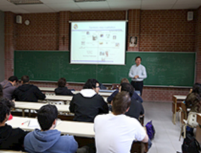 imagen correspondiente a la noticia: "Rector se refiere a la jubilación de los académicos"