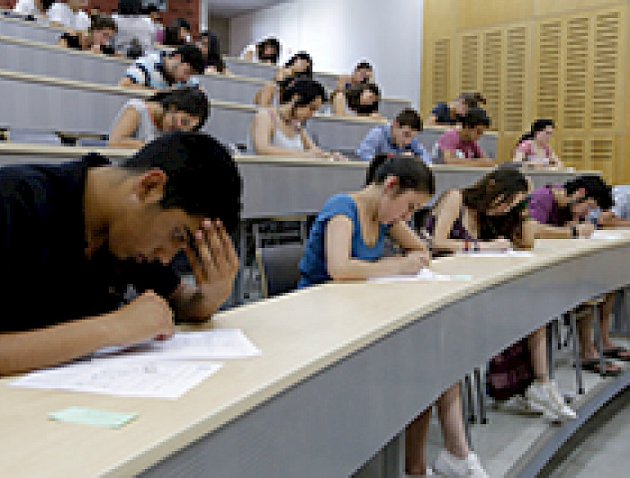 imagen correspondiente a la noticia: "Comenzó el programa de Inserción a la Matemática Universitaria 2017"