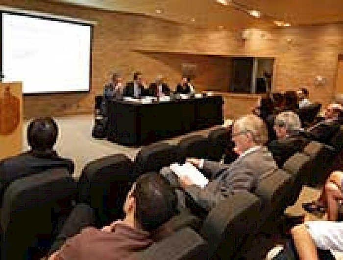 imagen correspondiente a la noticia: ""Chile: ¿más equitativo?", economista Claudio Sapelli lanza segunda edición de su libro"