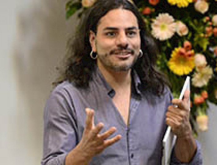 imagen correspondiente a la noticia: "Egresa primera generación del diplomado en Literaturas Emergentes"