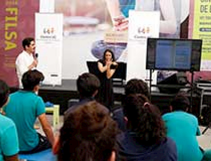 imagen correspondiente a la noticia: "Educación, psicología, periodismo y literatura clásica marcaron la participación de la UC en la FILSA 2016"