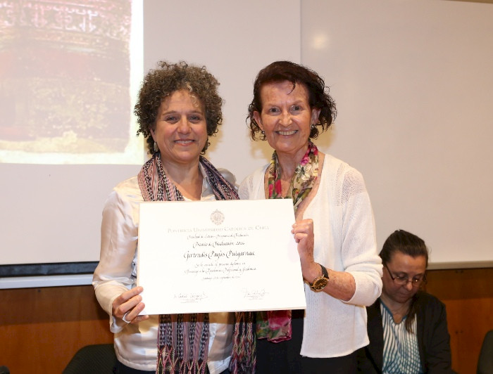 imagen correspondiente a la noticia: "Premian a Gertrudis Payàs en el día del traductor"