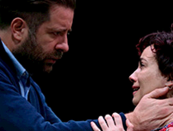 imagen correspondiente a la noticia: ""Oleanna" se despide del Teatro UC"