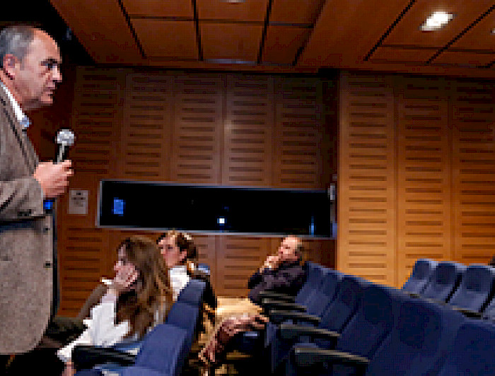 imagen correspondiente a la noticia: "Investigador español expuso sobre beneficios del té verde en personas con síndrome de Down"