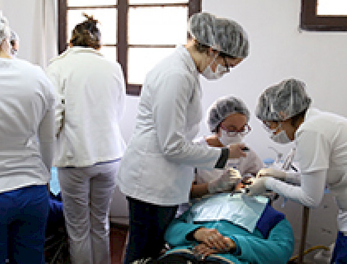 imagen correspondiente a la noticia: "Odontomóvil UC: al servicio de la comunidad de San José de Maipo"