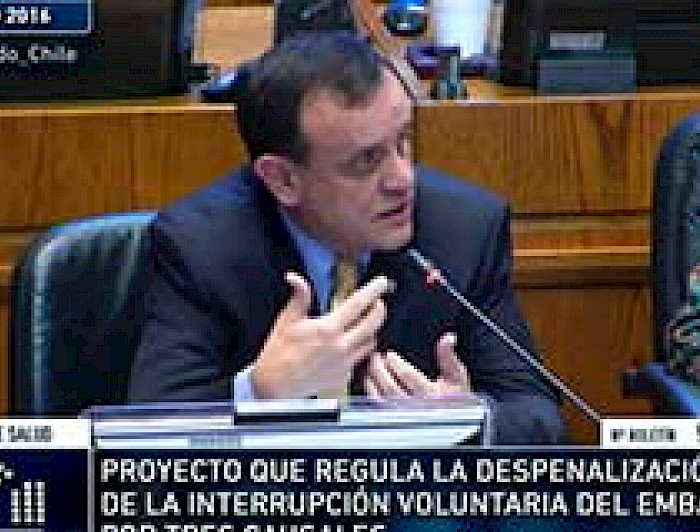 imagen correspondiente a la noticia: "Rector presentó en el Senado la posición de la UC ante la Ley de Despenalización del Aborto"