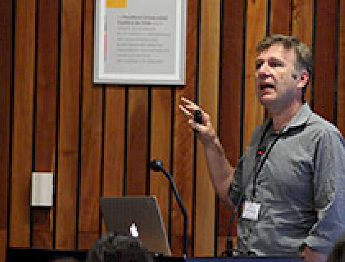 imagen correspondiente a la noticia: "Astrónomos de todo el mundo se reúnen en la Universidad Católica para ir más allá de la Relatividad General de Einstein"