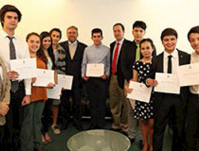 imagen correspondiente a la noticia: "Con becas Ingeniería potencia el talento de los estudiantes"