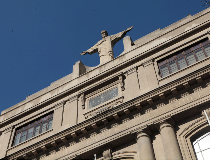 imagen correspondiente a la noticia: "Seis disciplinas de la UC destacan entre las 50 mejores del mundo"