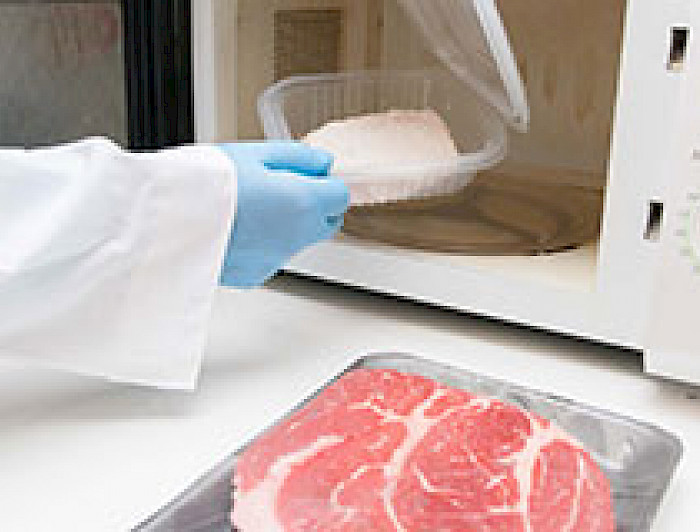 imagen correspondiente a la noticia: "Estudiarán el uso adecuado de envases plásticos en alimentos caseros"