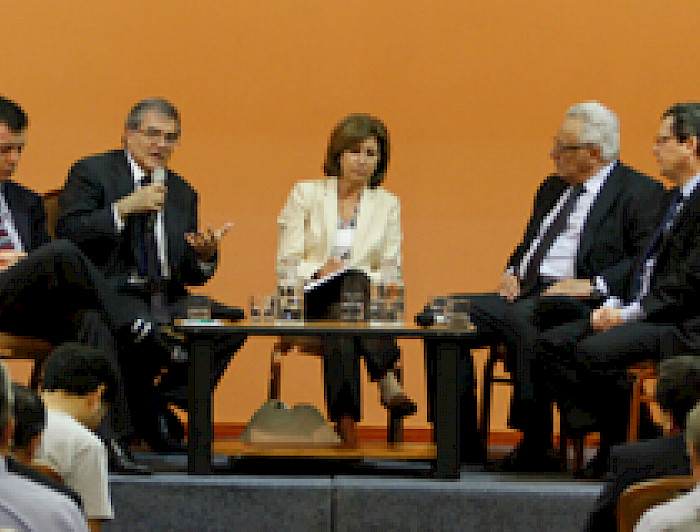 imagen correspondiente a la noticia: "Los diez años de la Encuesta Nacional Bicentenario"