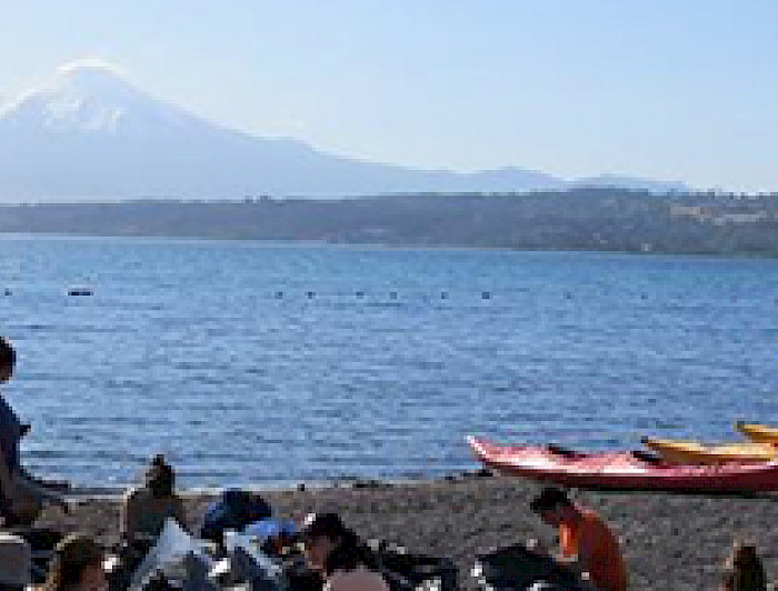 imagen correspondiente a la noticia: "Campus Villarrica dictó curso sobre kayak y naturaleza"