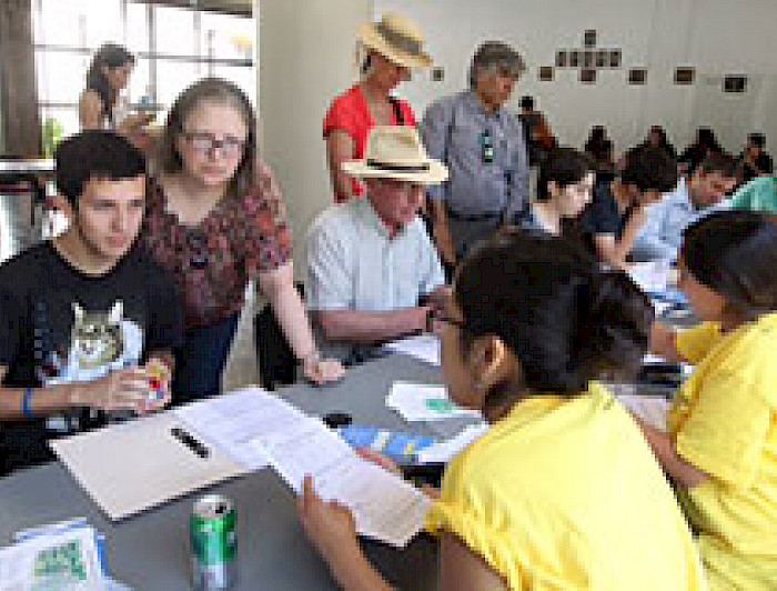 imagen correspondiente a la noticia: "La UC seleccionó los mejores puntajes PSU a nivel nacional"