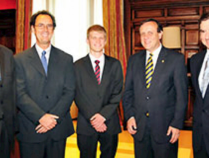 imagen correspondiente a la noticia: "Banco de Chile premia a puntaje nacional que ingresará  a la UC"