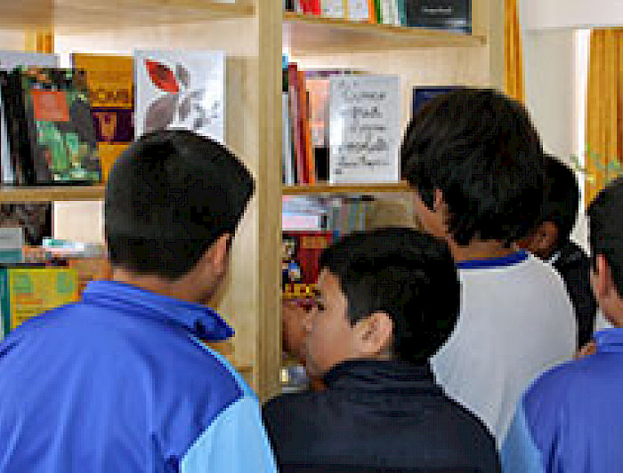 imagen correspondiente a la noticia: "UC inaugura biblioteca para colegios vulnerables de Alto Hospicio"