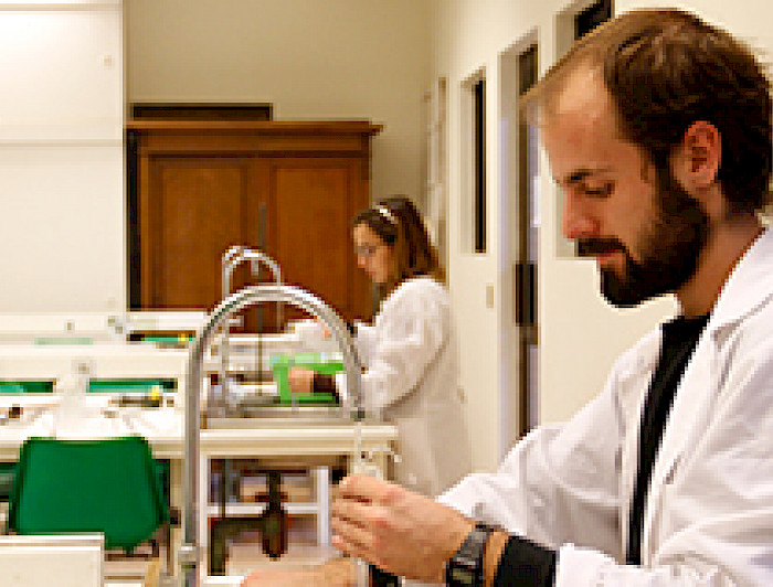 imagen correspondiente a la noticia: "Rector Sánchez escribió sobre la necesidad de estimular el estudio de las Ciencias"