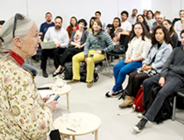 imagen correspondiente a la noticia: "La célebre primatóloga Jane Goodall visitó la UC"
