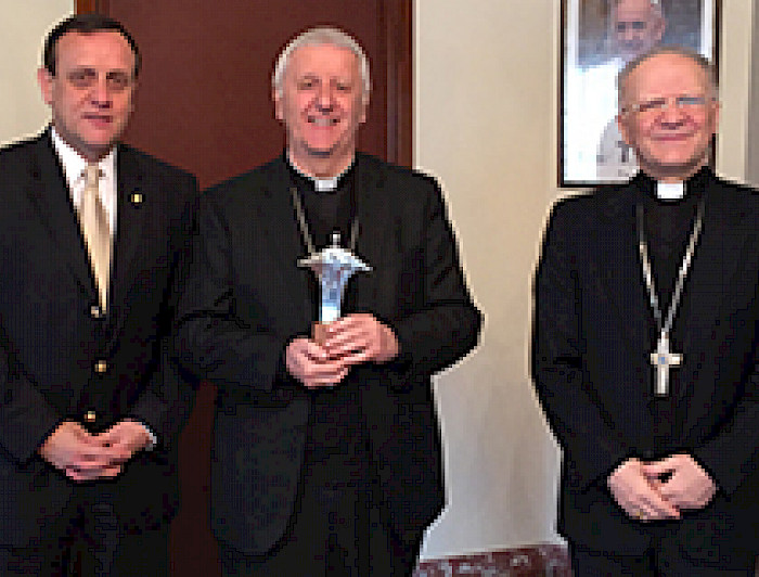 imagen correspondiente a la noticia: "El  rector se reunió  en Roma con el Prefecto de la Congregación para la Educación Católica y participa en la Asamblea General de ODUCAL"