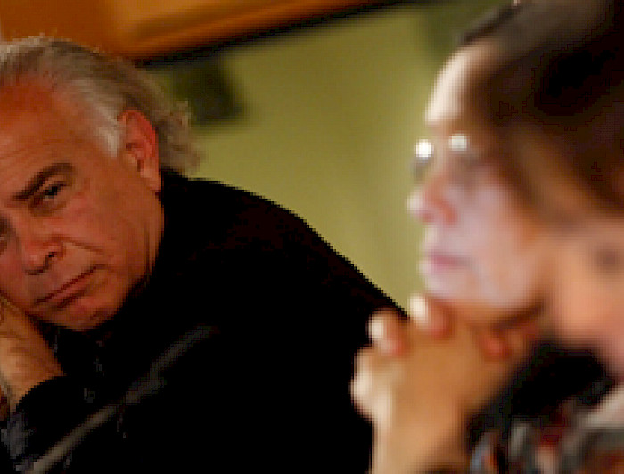 imagen correspondiente a la noticia: "Artistas y cantautores cierran el congreso "Chile Mira a sus Poetas""