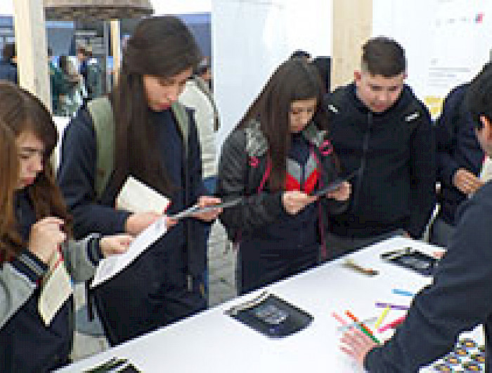imagen correspondiente a la noticia: "Cosmología mapuche también fue parte de Feria de la Ciencia y Tecnología Explora"