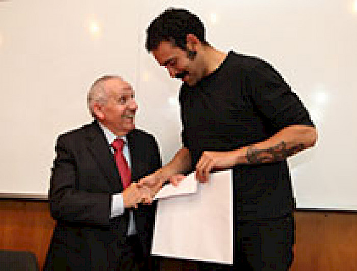 imagen correspondiente a la noticia: "Francisco Ovando obtuvo el premio José Nuez Martín 2015"