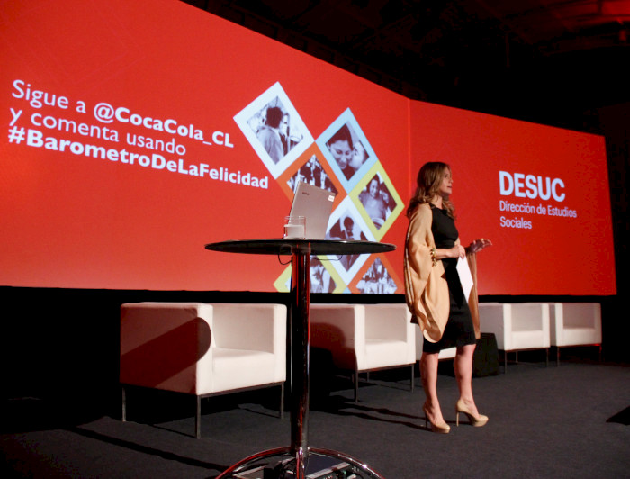 imagen correspondiente a la noticia: "Tercer Barómetro de la Felicidad destacó la importancia de los vínculos para los chilenos"