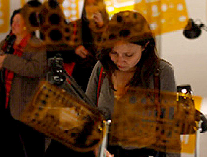 imagen correspondiente a la noticia: "Exposición reúne los mejores trabajos de la Facultad de Arquitectura, Diseño y Estudios Urbanos UC"