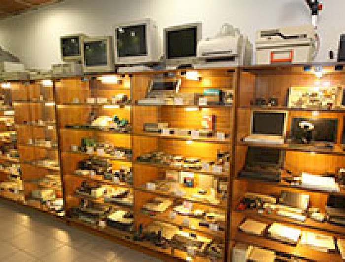 imagen correspondiente a la noticia: "En Ingeniería UC el pasado tecnológico sigue presente"