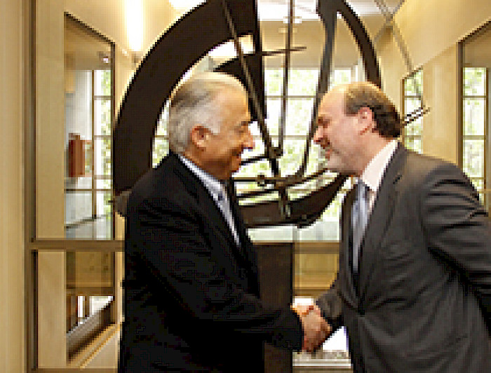 imagen correspondiente a la noticia: "Comunidad Siria suscribe acuerdo con la Facultad de Derecho"