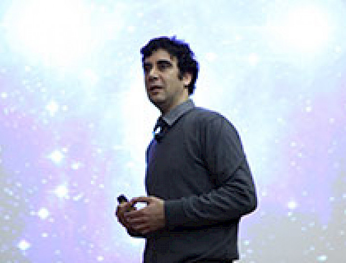 imagen correspondiente a la noticia: "Ciclo “Física para las Tardes de Invierno” convocó a más de 500 personas"