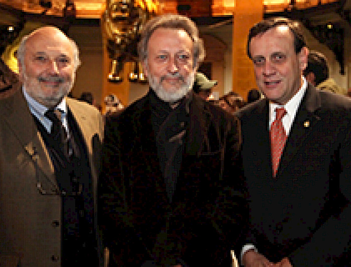 imagen correspondiente a la noticia: "Inauguran exposición Co/lección de pintura, prácticas pictóricas desde la Escuela de Arte UC"