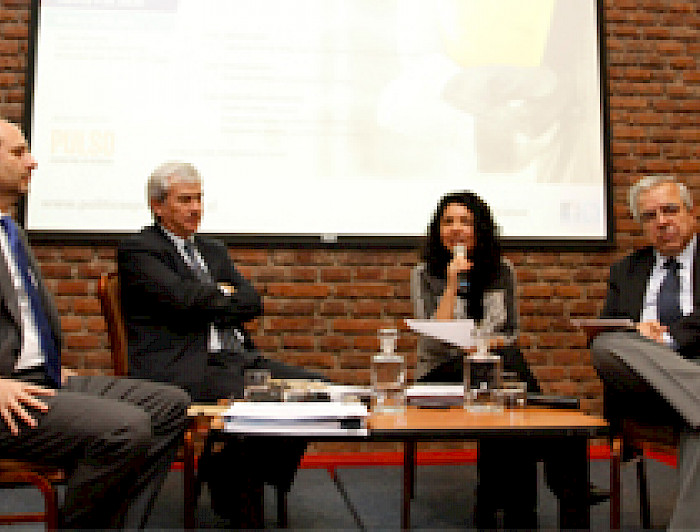 imagen correspondiente a la noticia: "Reforma laboral: expertos analizan beneficios y plantean reparos al proyecto de ley"