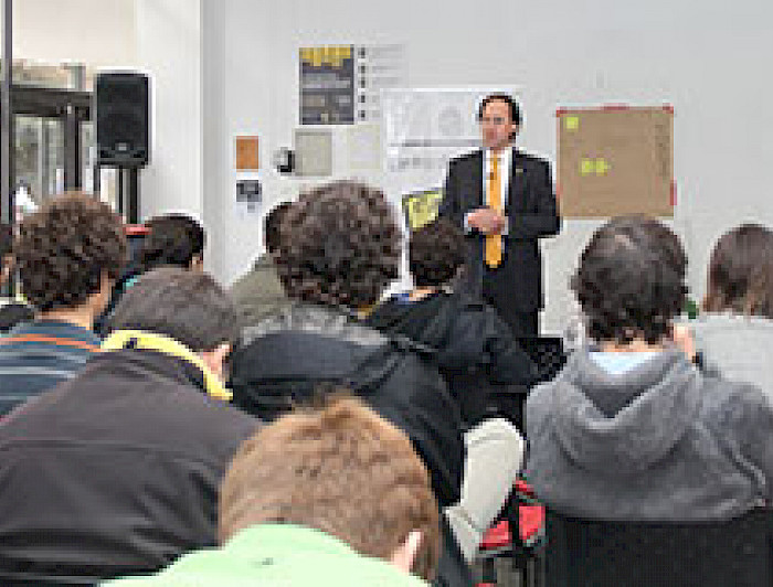 imagen correspondiente a la noticia: "Escuela de Ingeniería realiza ciclo de charlas sobre los avances del proyecto Ingeniería 2030"