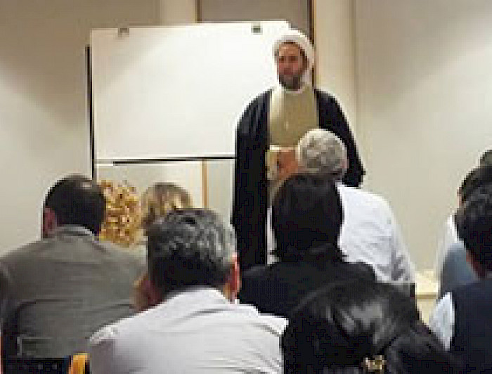 imagen correspondiente a la noticia: "Se conversó sobre judaísmo e islamismo en la Facultad de Teología"