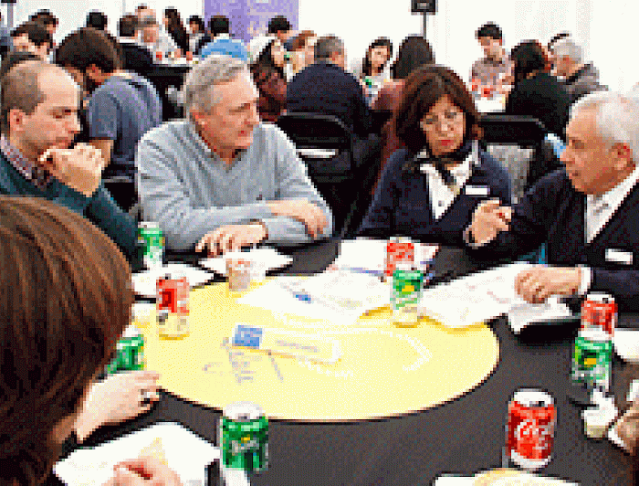 imagen correspondiente a la noticia: "Gran convocatoria tuvo segunda versión de “UC Dialoga”"