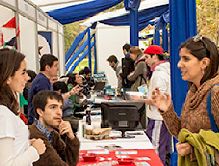 imagen correspondiente a la noticia: "Estudiantes unen fuerzas para  potenciar el sello UC"