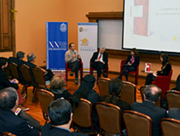 imagen correspondiente a la noticia: "Experto italiano presenta en la UC libro sobre la política de la familia"