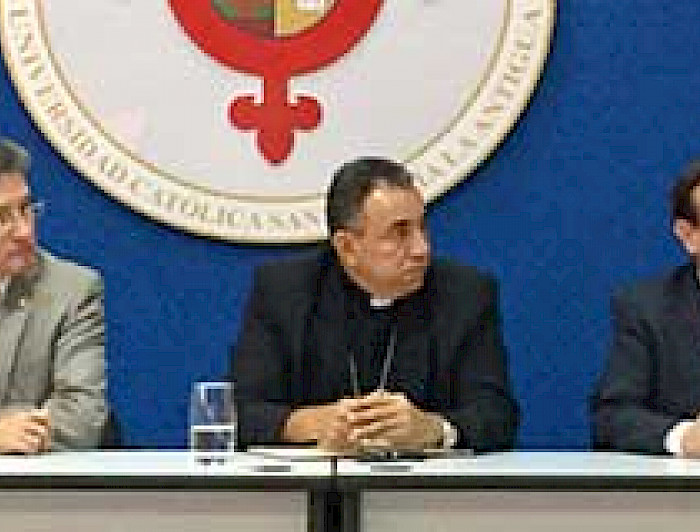 imagen correspondiente a la noticia: "Rector Sánchez visitó la Universidad Católica Santa María la Antigua (USMA) en Panamá"