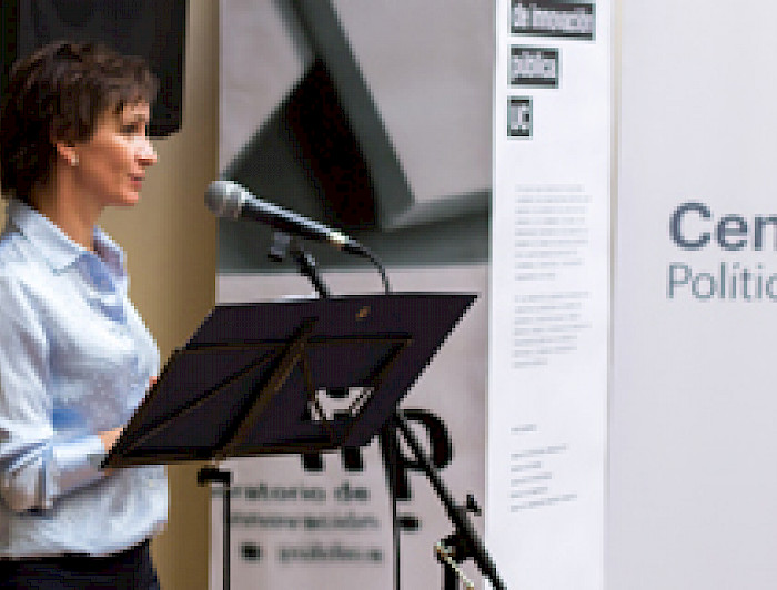 imagen correspondiente a la noticia: "Se lanza libro con productos y servicios novedosos para adultos mayores"