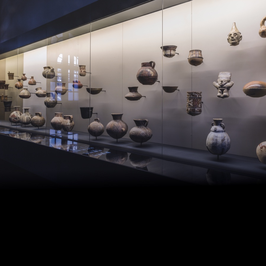 Imagen piezas de cerámica del Aula de Arte Pueblos Originarios